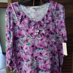 Women's Vneck Ruffle Tee Size 2x Jones New York NWT